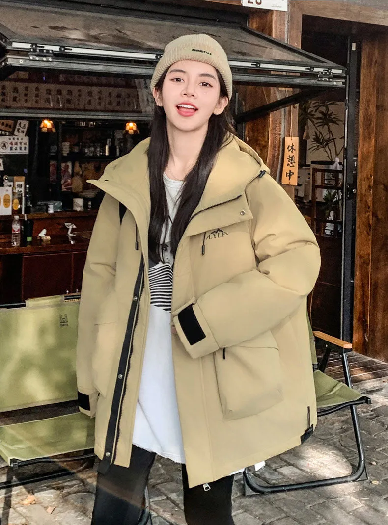 Water-Resistant Hooded Puffer Jacket Suitable for Climbing