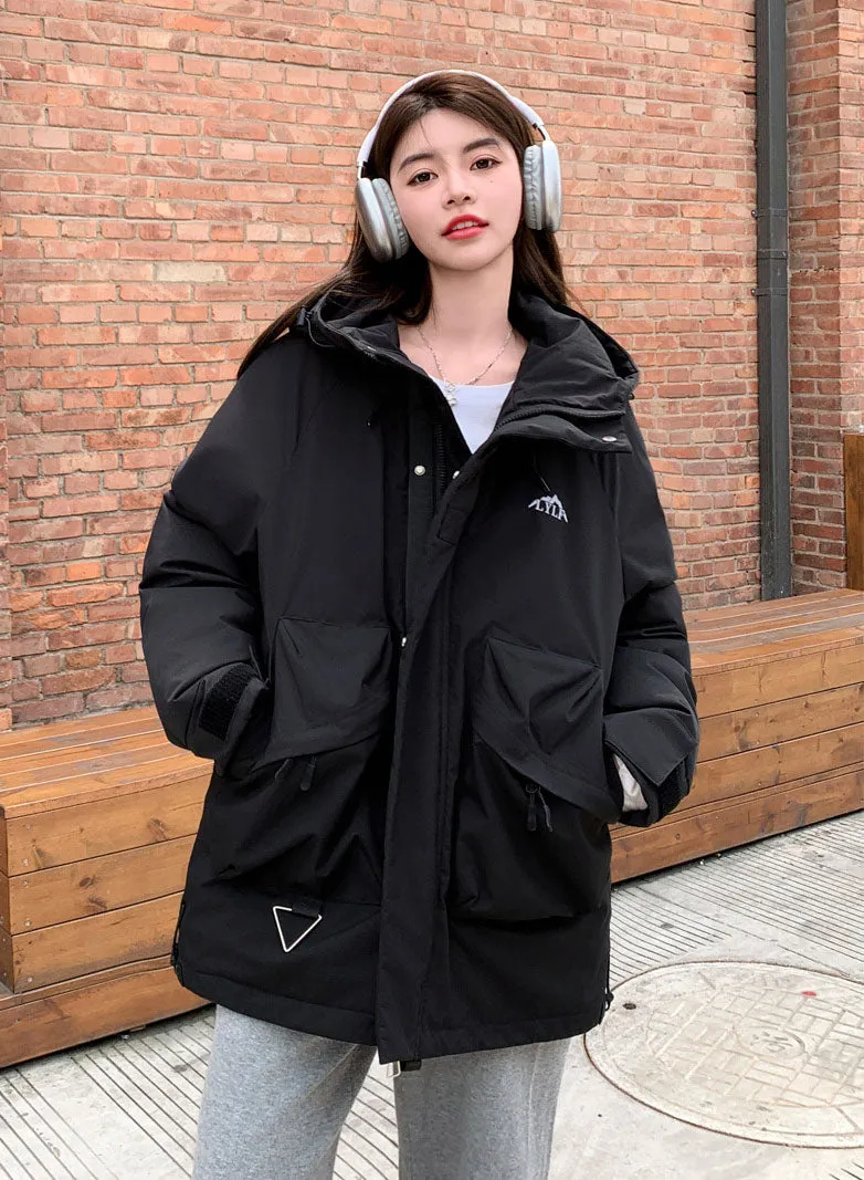 Water-Resistant Hooded Puffer Jacket Suitable for Climbing