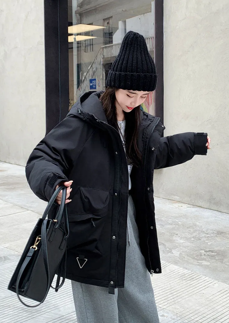 Water-Resistant Hooded Puffer Jacket Suitable for Climbing