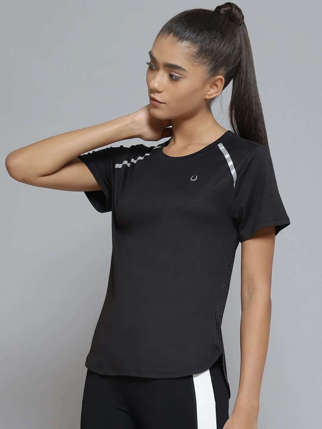 Women Black Anti Odour Cut-out Sports T-shirt