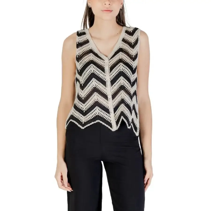 Womens Black and Beige Chevron Crochet Vest