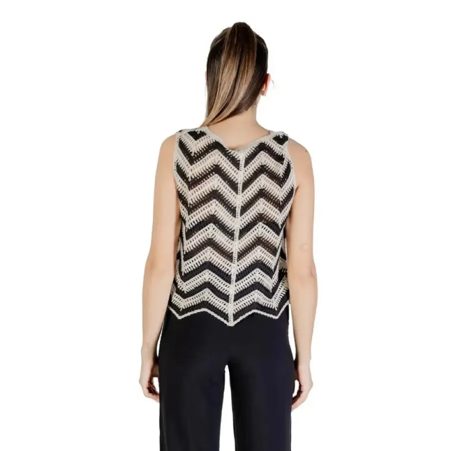 Womens Black and Beige Chevron Crochet Vest
